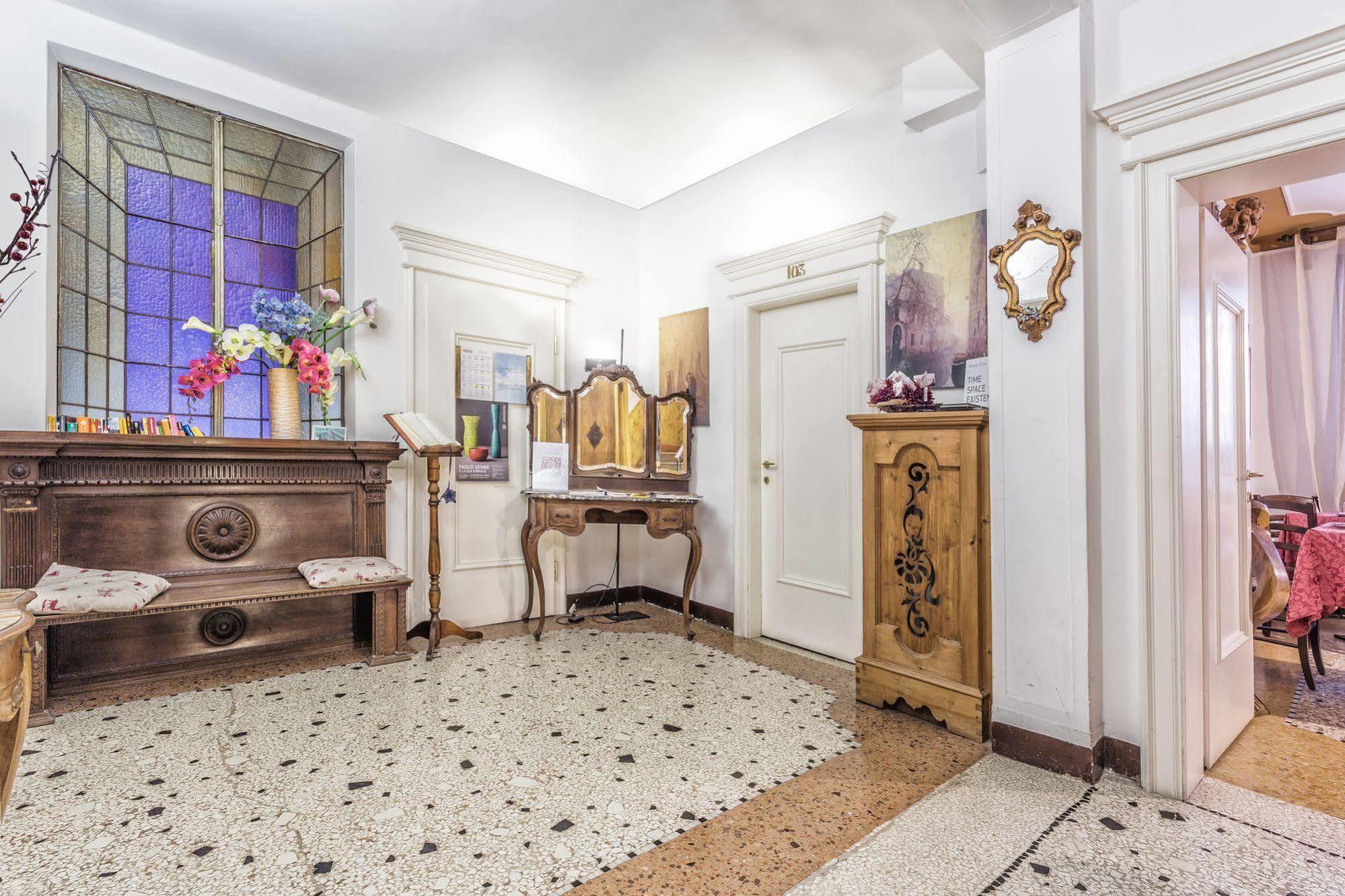 Locanda Bareteri Veneţia Exterior foto
