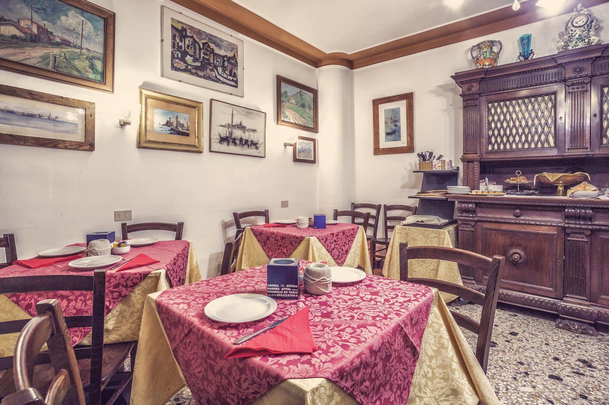 Locanda Bareteri Veneţia Exterior foto